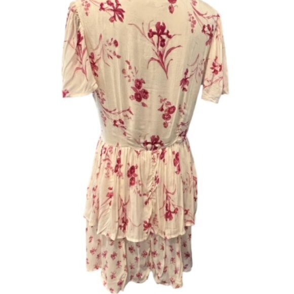 NWT Coco Jaimeson Floral Tiered Flowy Feminine Mini Dress Juniors Size Large - Picture 6 of 16